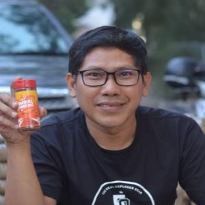 Roni Amrulloh, M.Hum